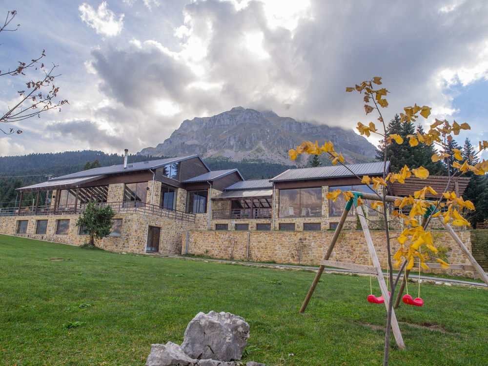 Orizontes Tzoumerkon Hotel Resort Pramanta Luaran gambar
