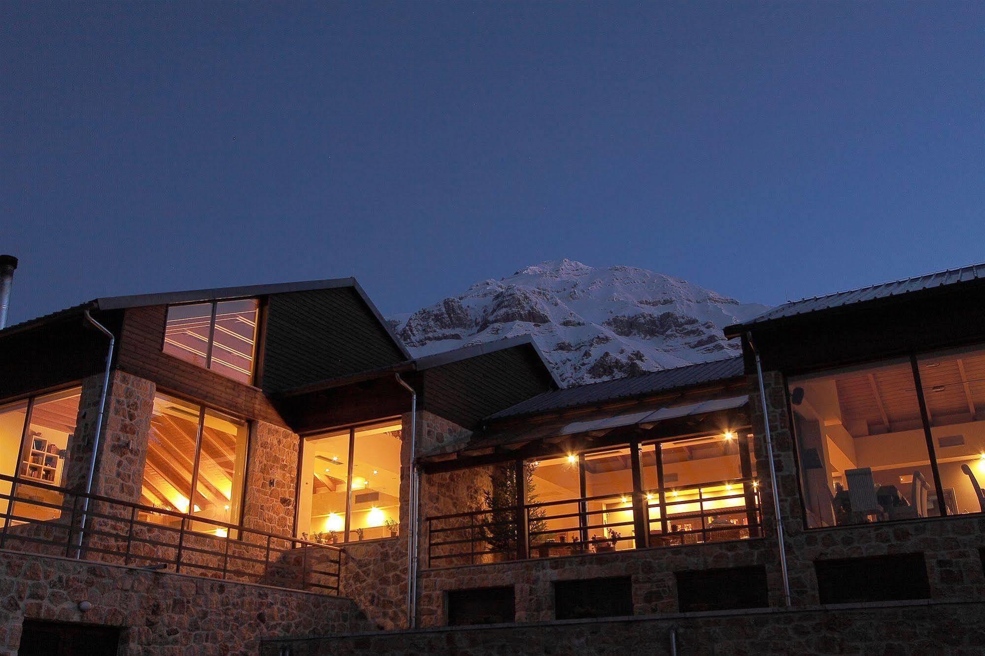 Orizontes Tzoumerkon Hotel Resort Pramanta Luaran gambar