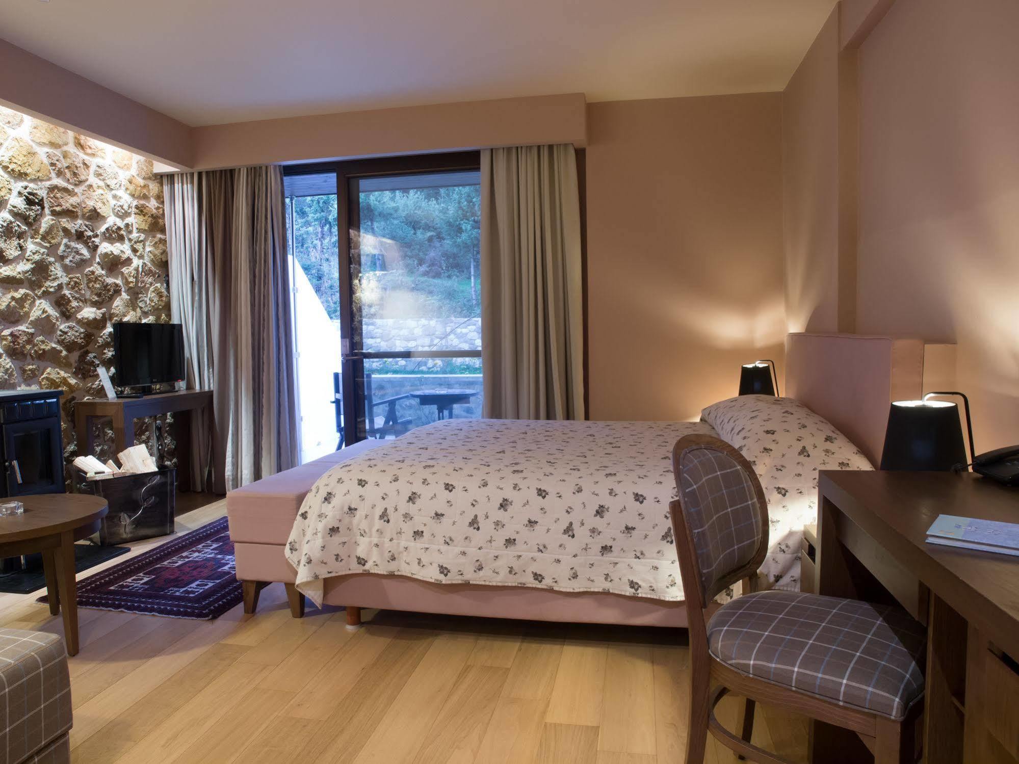 Orizontes Tzoumerkon Hotel Resort Pramanta Luaran gambar