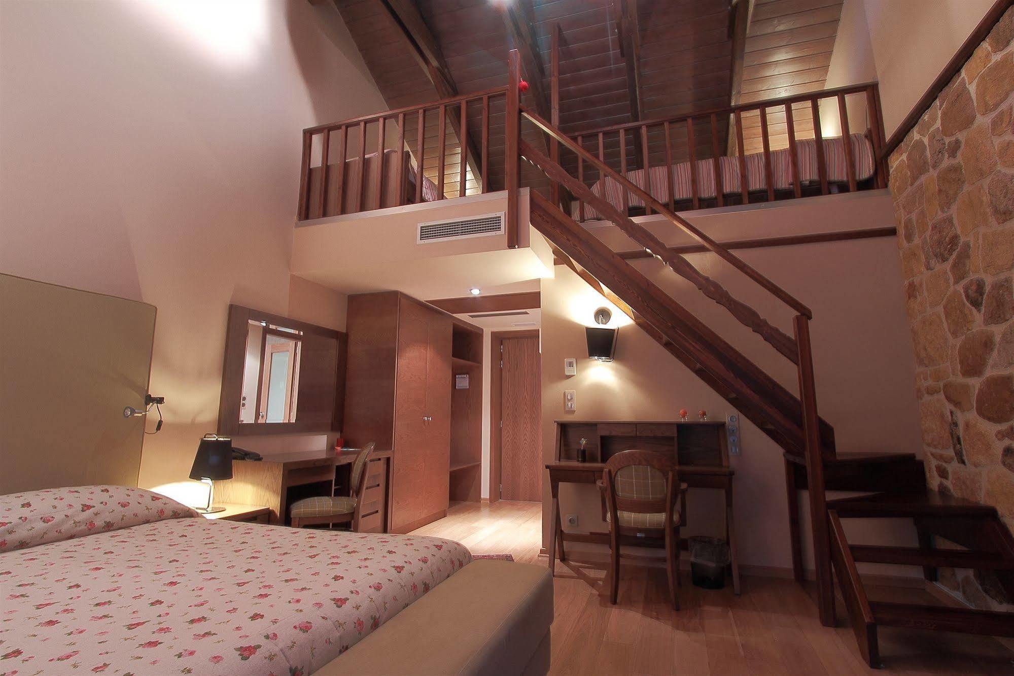 Orizontes Tzoumerkon Hotel Resort Pramanta Luaran gambar